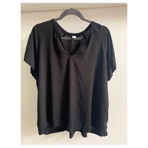 old Navy black soft short sleeve shirt XXL